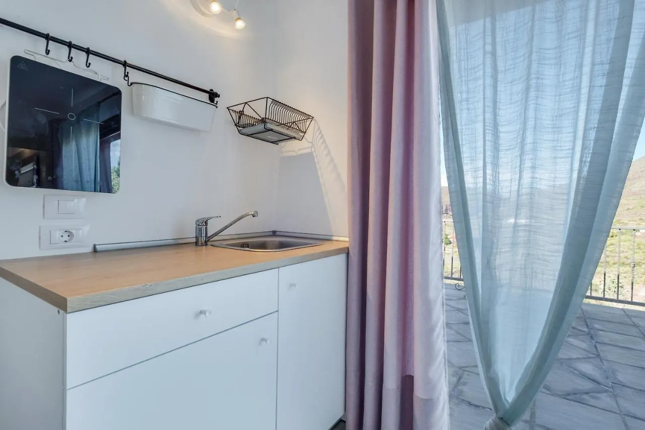 Estudio Cardon Arona  0*, Arona (Tenerife) Spain